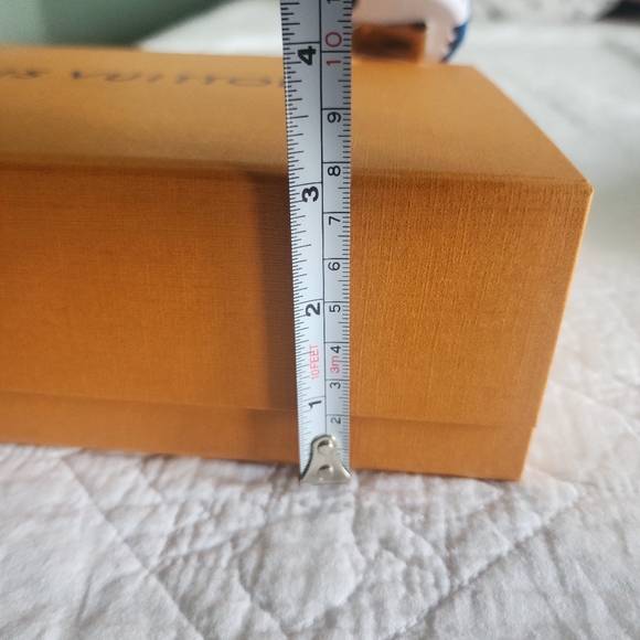 Louis Vuitton Orange Gift/Storage Box - Picture 2 of 6